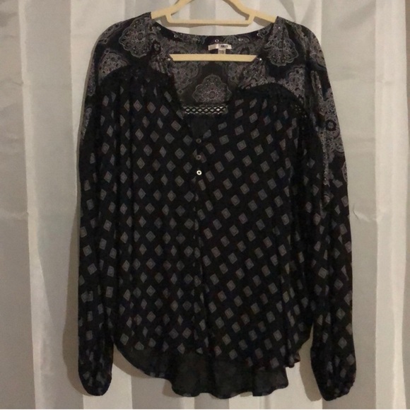 ***Relisting Soon*** Amuse Society Globe Trotter Henley top - Picture 4 of 9